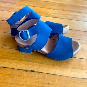 Dansko Minka Leather Open Toe Blue 37